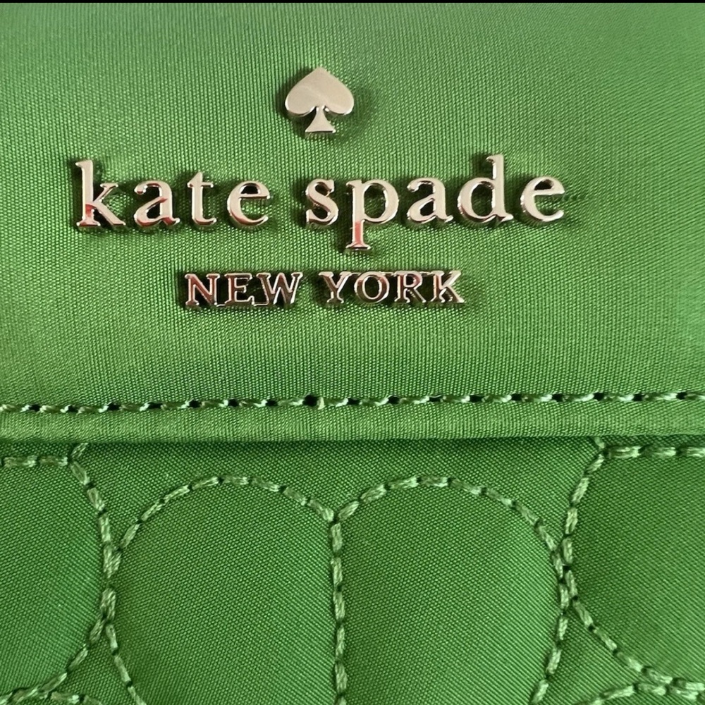 Kate Spade Spade Flower Quilted Cosmetic Pouch – Green – NWT KK254 - Picture 10 of 11